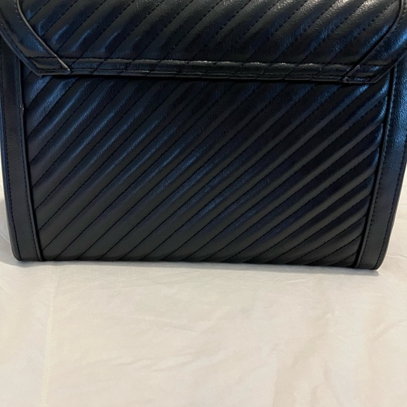 Black quilted bag - Picture 3 of 9